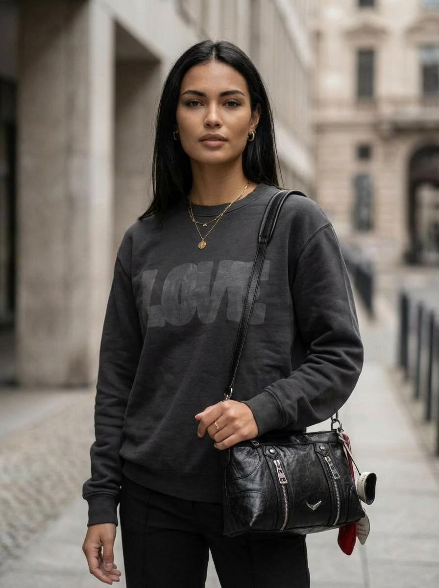 Love – Crewneck Sweatshirt